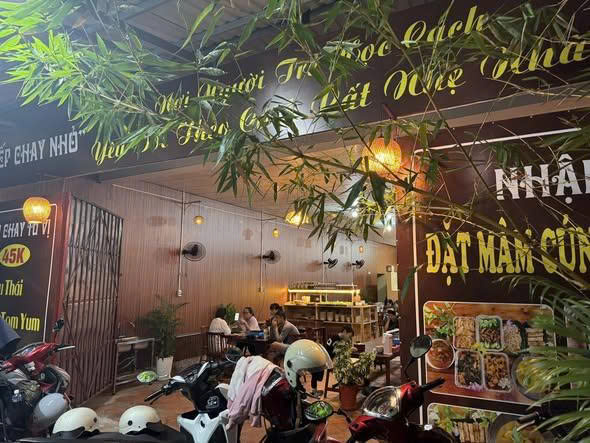 SANG LẠI QUÁN BUFFET LẨU CHAY – KDC THUẬN GIAO, THUẬN AN, BÌNH DƯƠNG