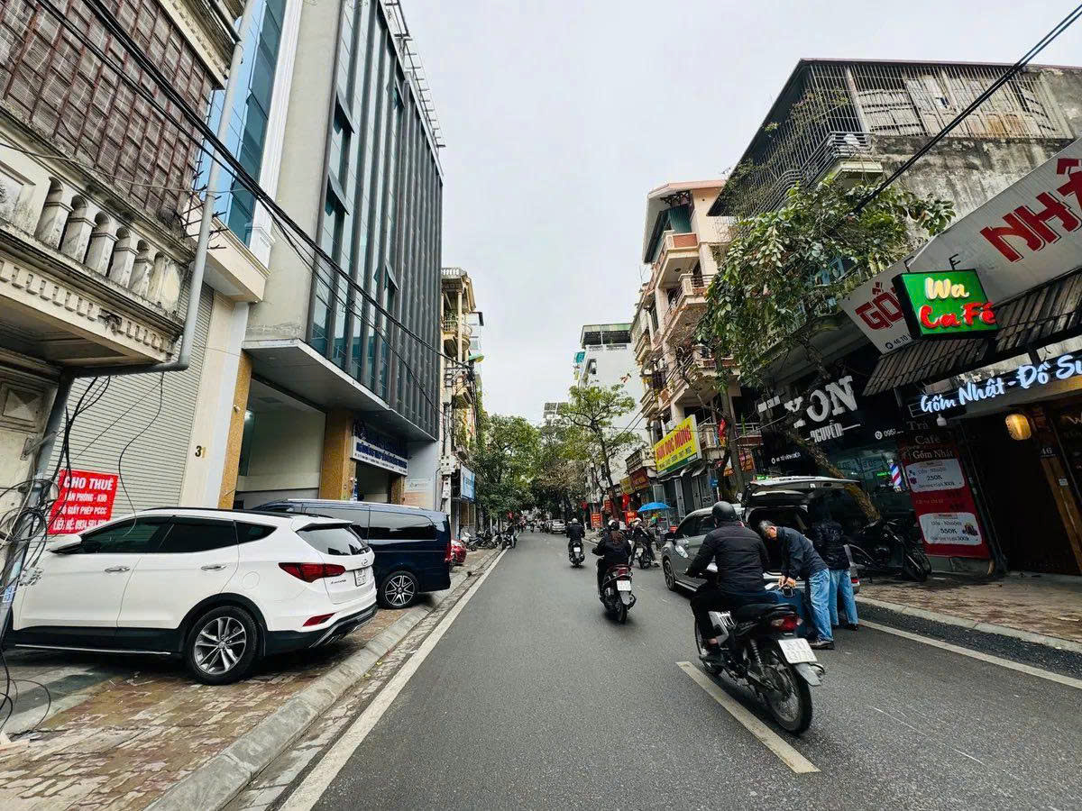 Mặt phố Tô Vĩnh Diện 96m2, 4 tầng đẹp thang máy, MT5m, 2 thoáng trước sau giá 39 tỷ