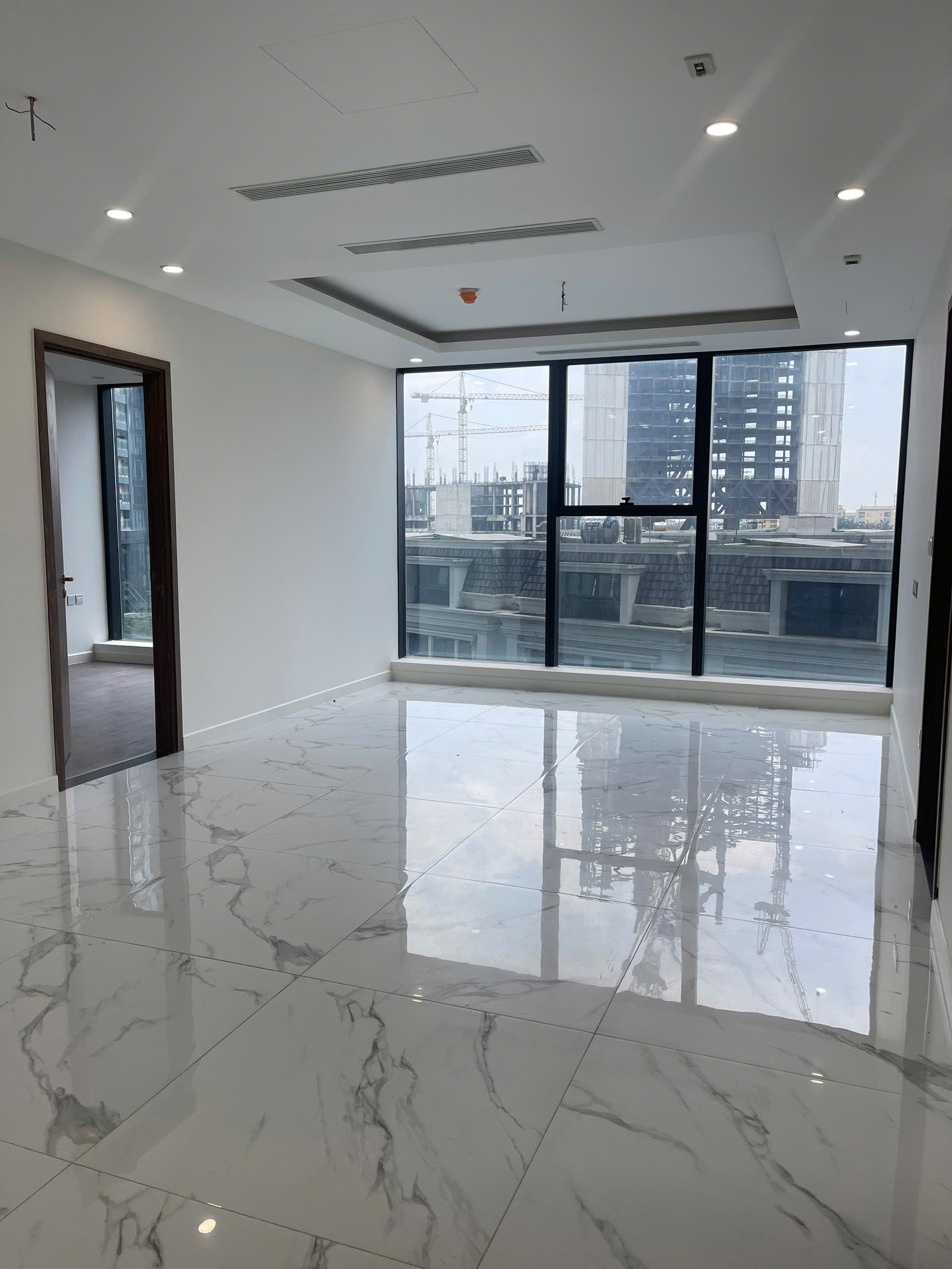 CHO THUÊ GẤP CĂN HỘ 3PN SUNSHINE CITY – GIÁ CHỈ 15 TRIỆU