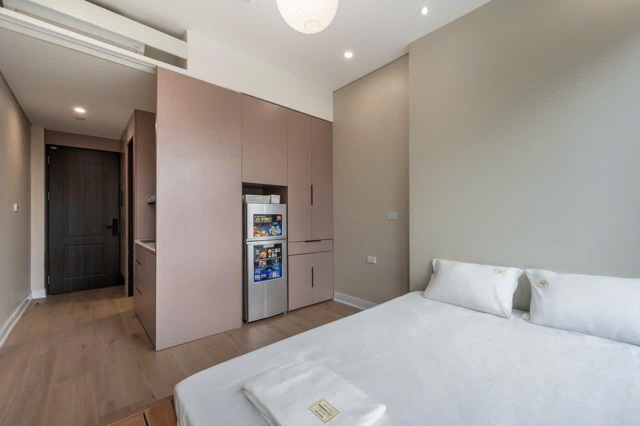 Nhà đẹp phố Chùa Bộc 48m2, 6T thang máy 2 mặt ngõ ô tô dòng tiền 70tr/tháng giá 20 tỷ