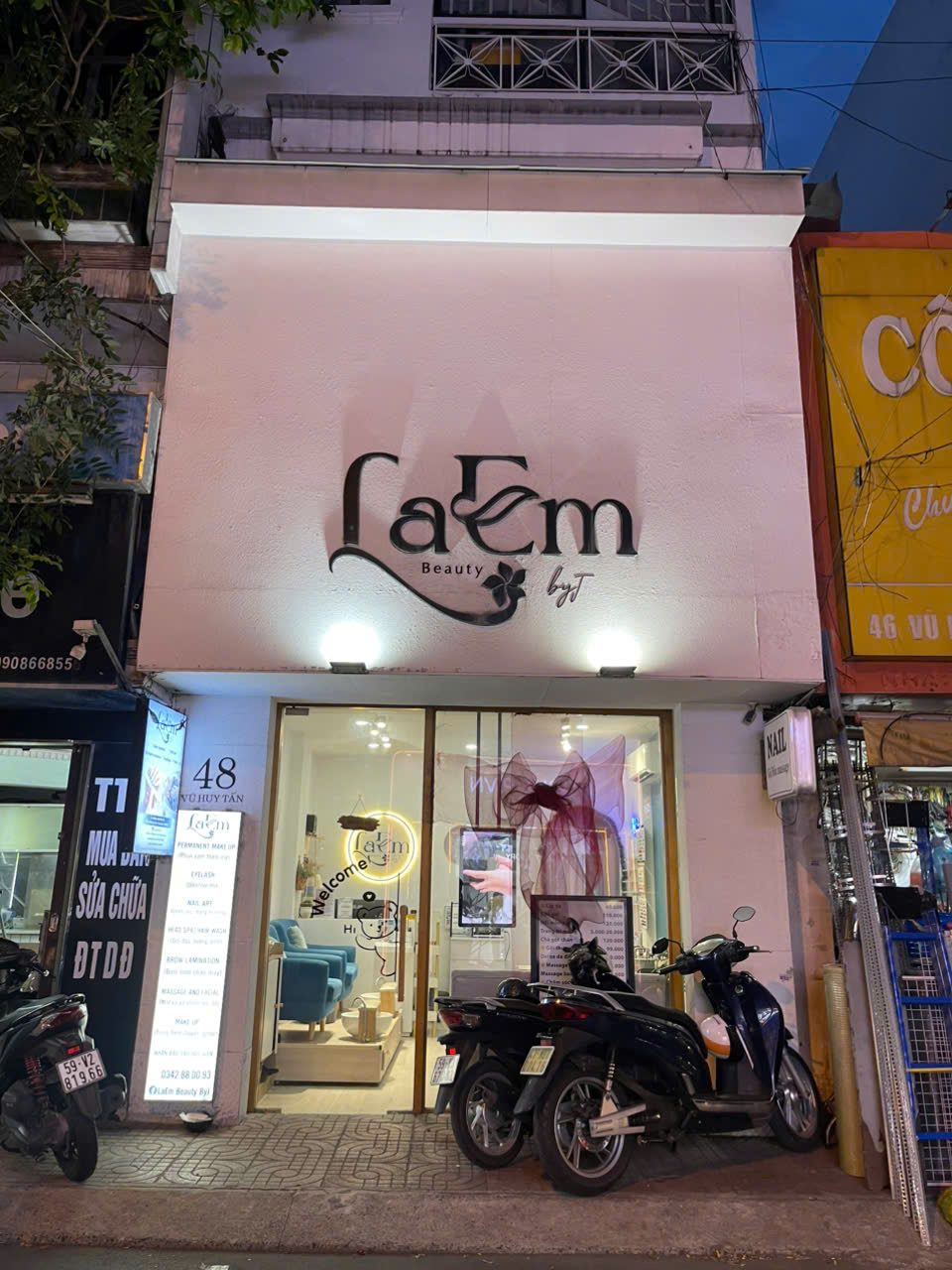 Bình Thạnh ! SANG RẺ SPA “ GỘI – NAIL – MI – BODY “ DECOR ĐẸP Spa 5 Giường 2 Ghế Mi, Khu CC Miếu Nổi sầm uất, Tel :