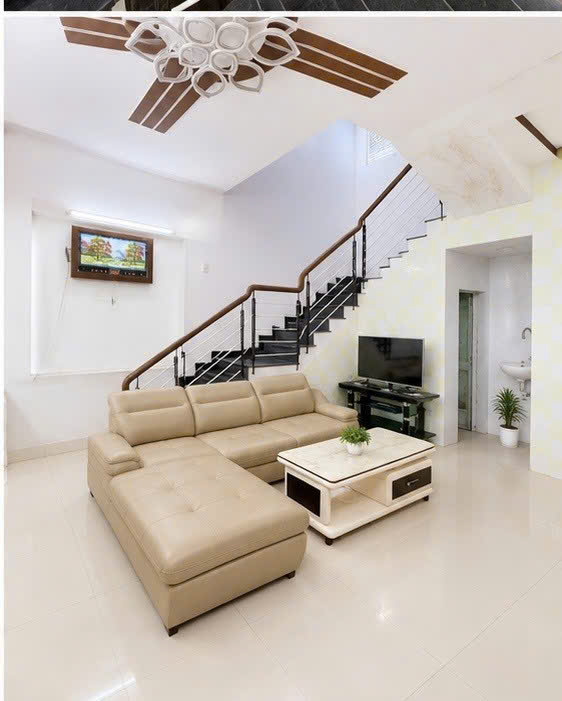 ♣ Nhà sát Lê Đình Dương Cầu Rồng, 42m2, ngang 7m, 3.5 tầng 4PN, nhỉnh 4 tỷ