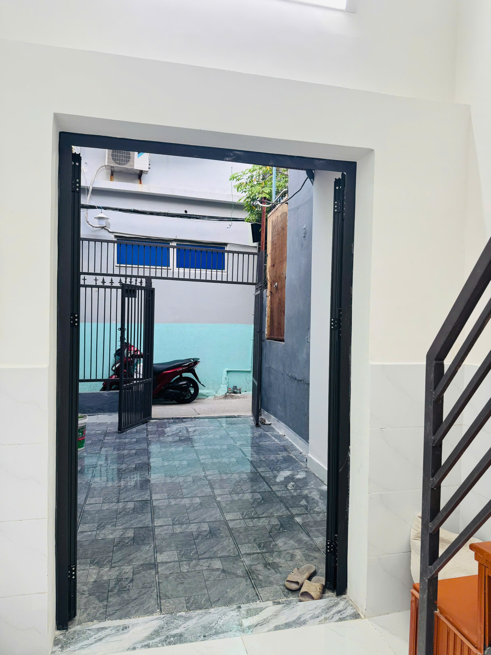 ♣ 2 Mặt Kiệt thông, gần MT Điện Biên Phủ, 40m2, sân rộng, 2PN ở ngay 2.xx tỷ