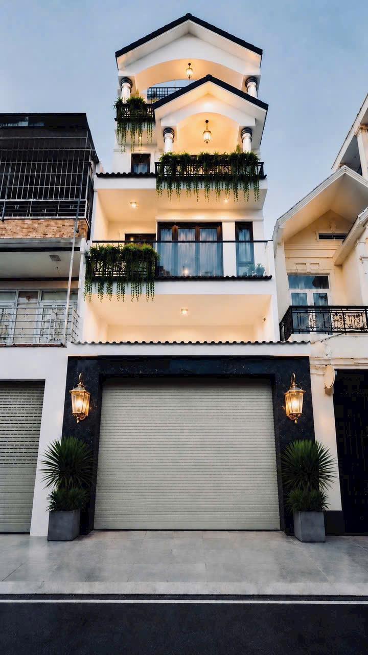 Nhà hẻm xe hơi Hoàng Quốc Việt, 5 tầng, cạnh Phú Mỹ Hưng, 16.3 tỷ