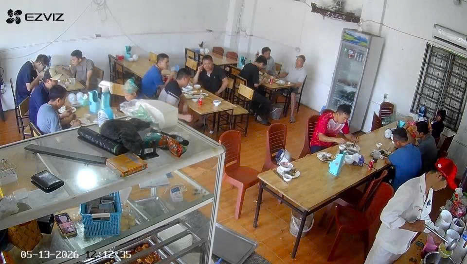SANG NHƯỢNG QUÁN CƠM XE TẢI – ĐANG KINH DOANH ỔN ĐỊNH Địa chỉ: Xã Trung Hưng, huyện Yên Mỹ, tỉnh Hưng Yên