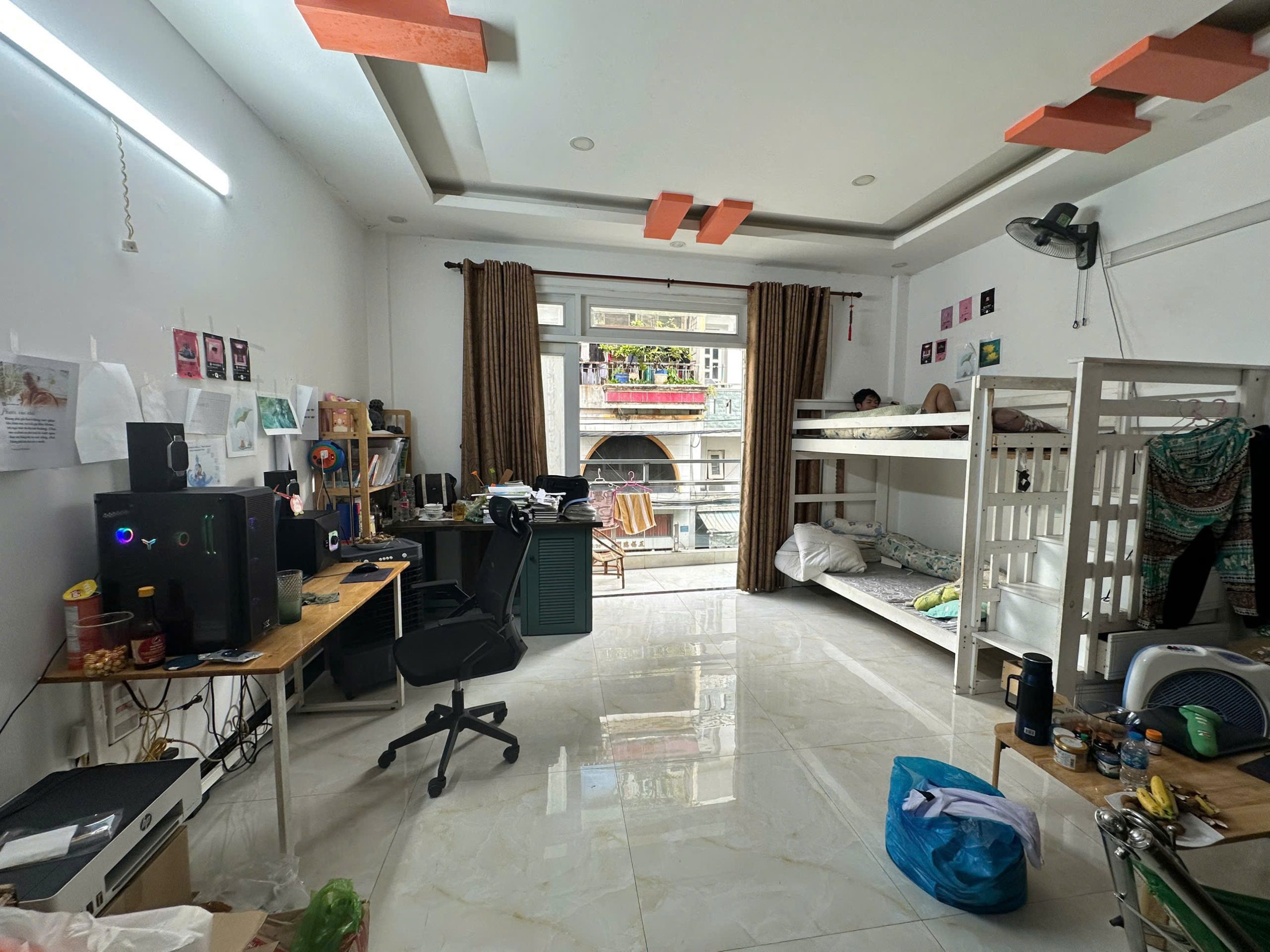 CHO THUÊ NGUYÊN LẦU 40M² TẠI TẠ UYÊN, Q11 , TPHCM – 5TR500