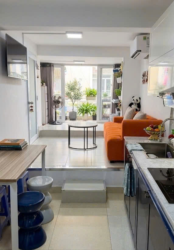 Căn hộ dịch vụ Lê Văn Sỹ - QUẬN 3 - DT 65 m2 (5x13m) - doanh thu 660 tr - giá 9.5 tỷ