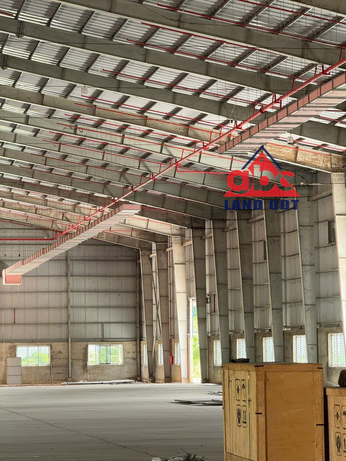 xưởng sản xuất phù hợp nhiều ngành nghề, tiếp nhận linh hoạt, kết cấu kiên cố, giao xưởng liền