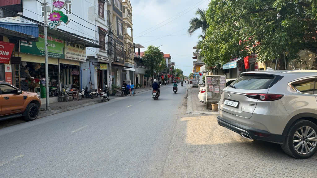 Bán nhà mặt đường kinh doanh xã Thư Lâm, Hà Nội - Ngay cổng chợ Kim, gần KCN 300ha, vị trí vàng đầu tư