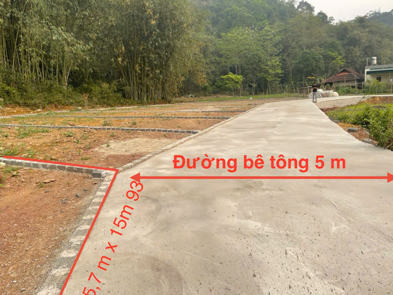 Giá chưa đến 100 triệu - Sở hữu ngay lô đất đẹp gần hồ điều hòa Đa Phúc - Cạnh đường nhựa liên xã