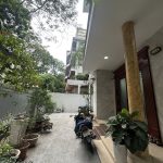  230m2 - 4