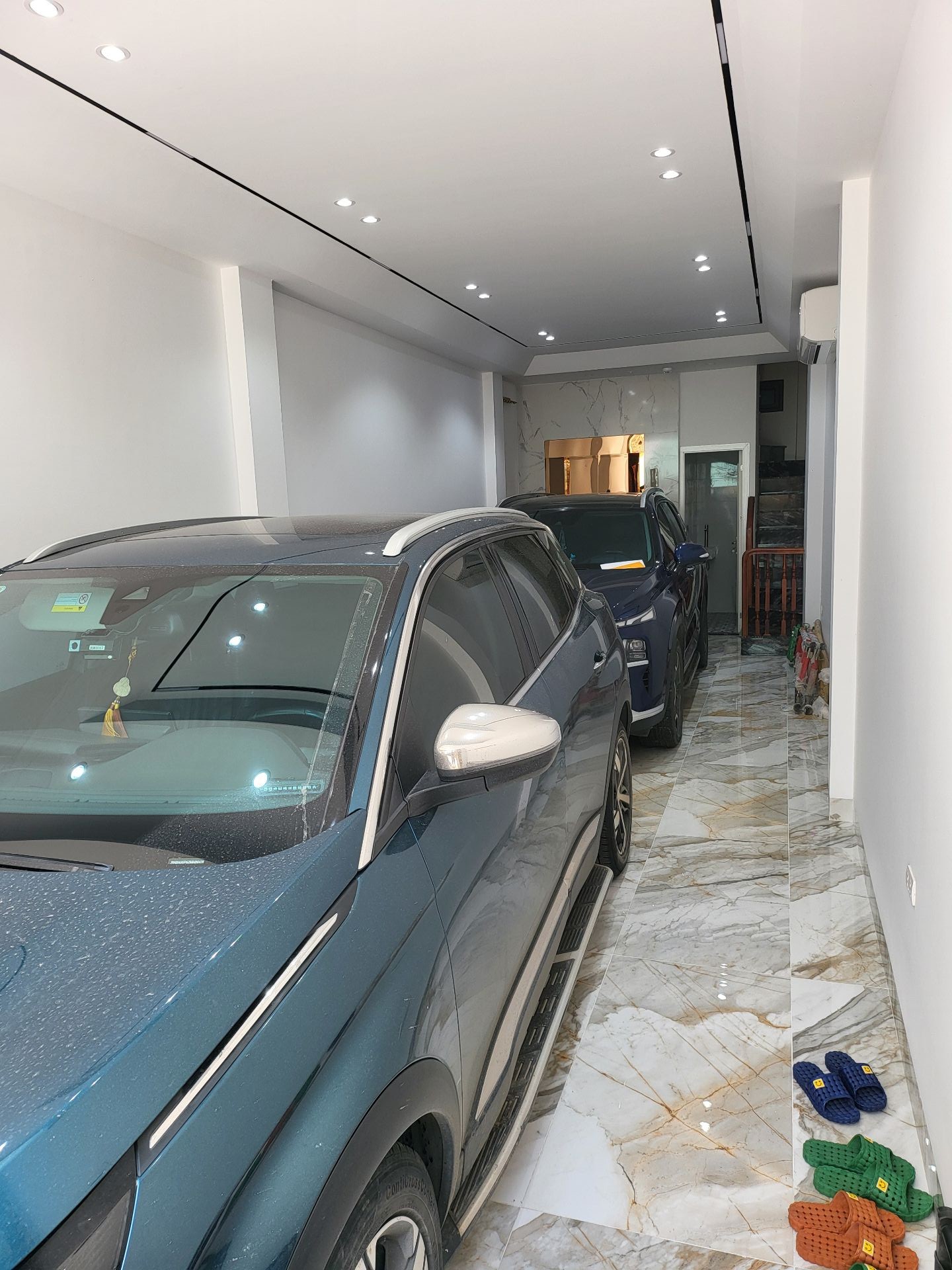BÁN NHÀ PHÚC ĐỒNG 50M2, 8 TẦNG THANG MÁY, GARA Ô TÔ, NHÀ ĐẸP- 18.2 Tỷ
