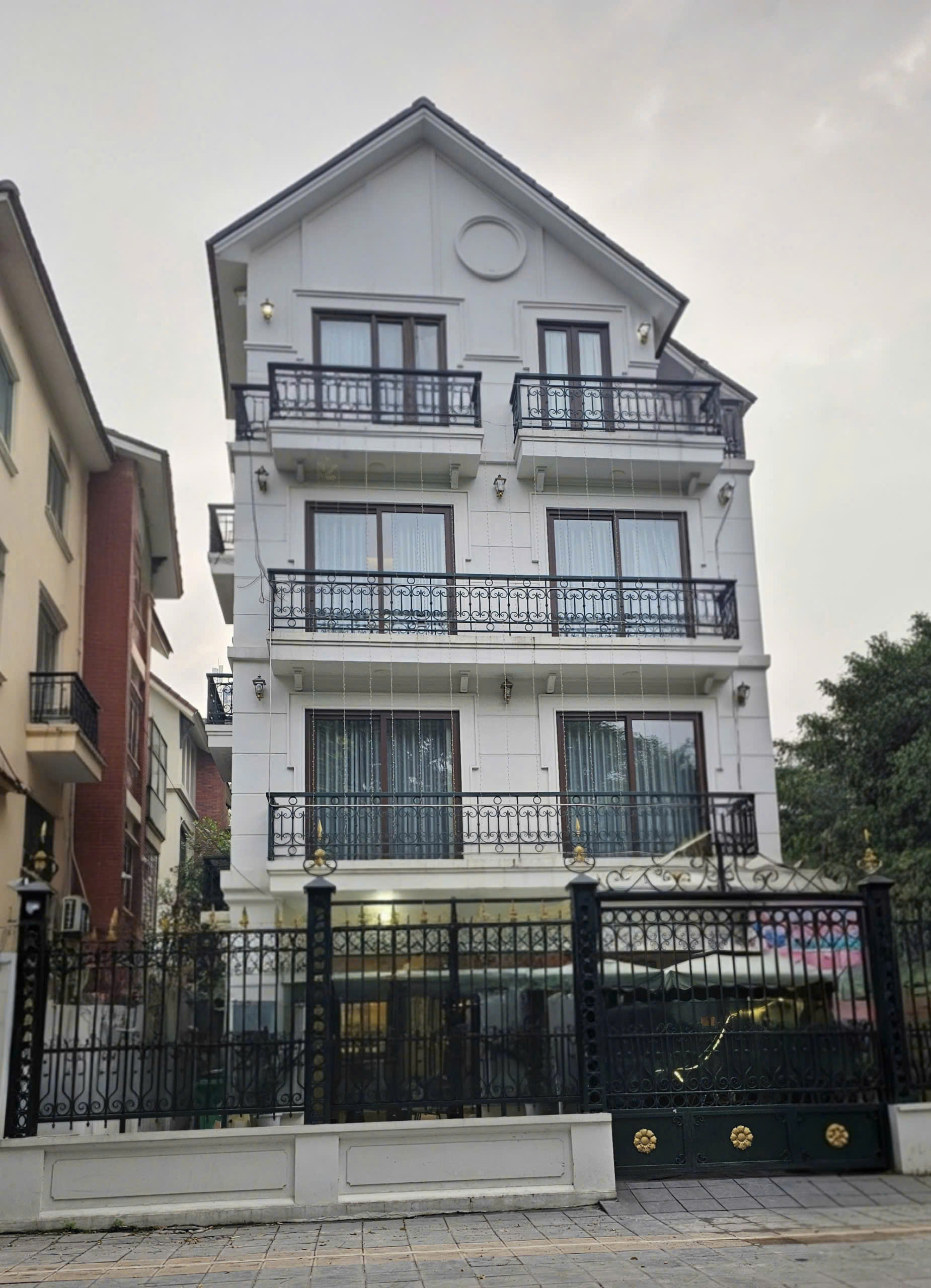 Cho thuê nhà, Quang Trung, Thợ Nhuộm, Trần Quốc Toản, 307m2x 4T -65 tr