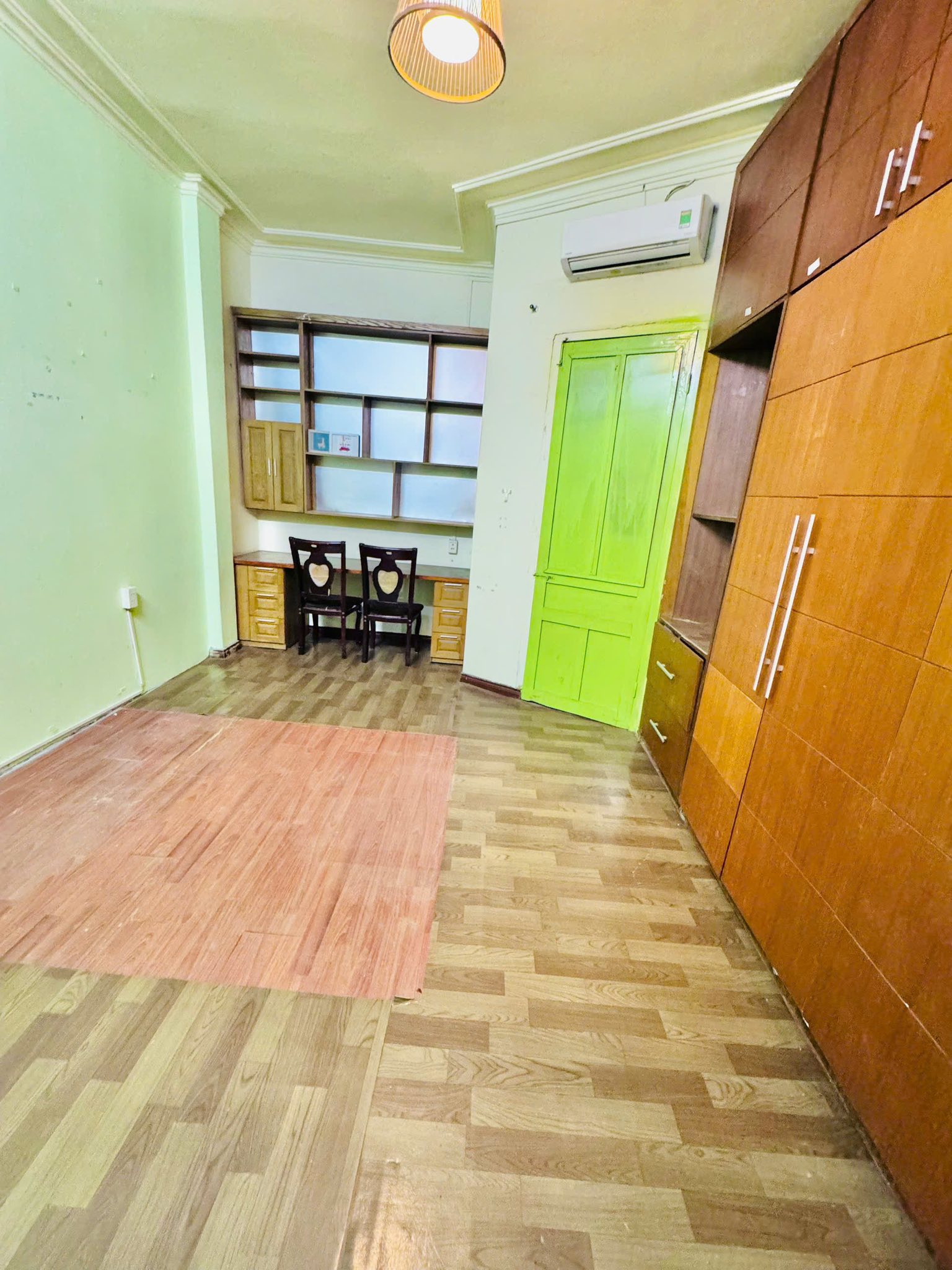 (Chính chủ) bán gấp căn nhà phố Lò Đúc, mặt tiền 4.1m, xây 4 tầng, 45m2, giảm 2 tỉ còn 11.5 tỉ
