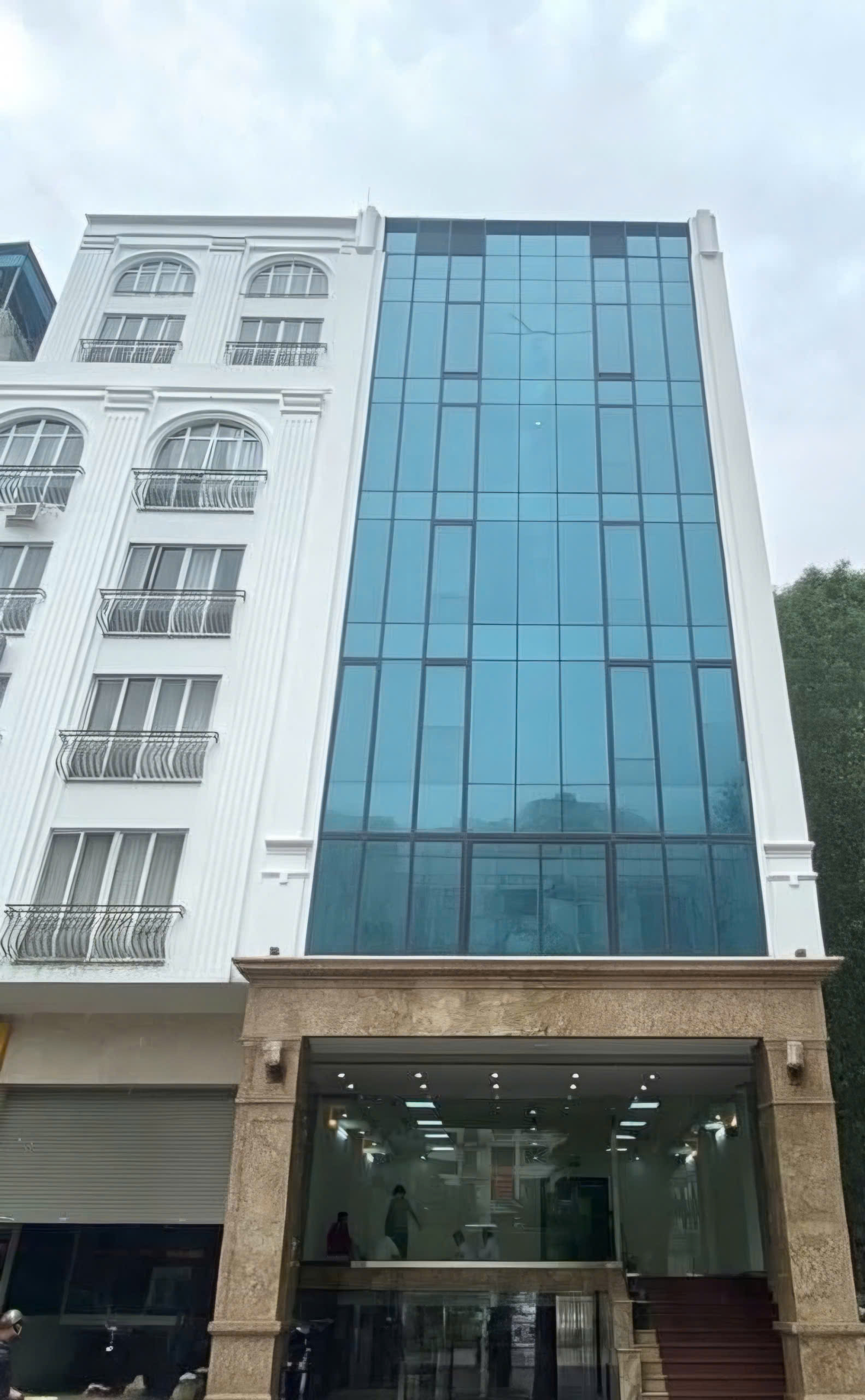Tôi cho thuê nhà, 135m2- 7T, Linh Lang, Đào Tấn, Phan Kế Bính -73 tr