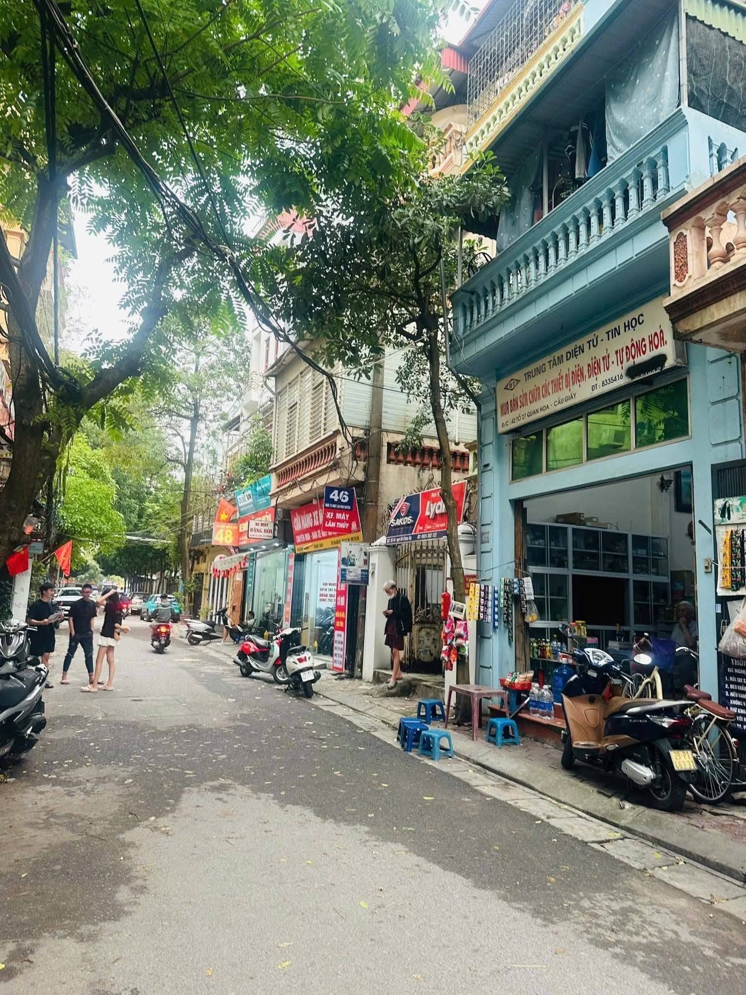 NGÕ 12, NGUYỄN VĂN HUYÊN, CẦU GIẤY-VỈA HÈ-KD-Ô TÔ: 32/40M X5T,MT 4,2M, GIÁ 20,7 TỶ