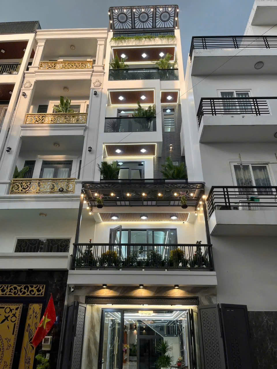 NHÀ PHỐ THANG MÁY MẶT TIỀN THỚI AN 05 – 5 TẦNG ĐẲNG CẤP – CHỈ 9,49 TỶ