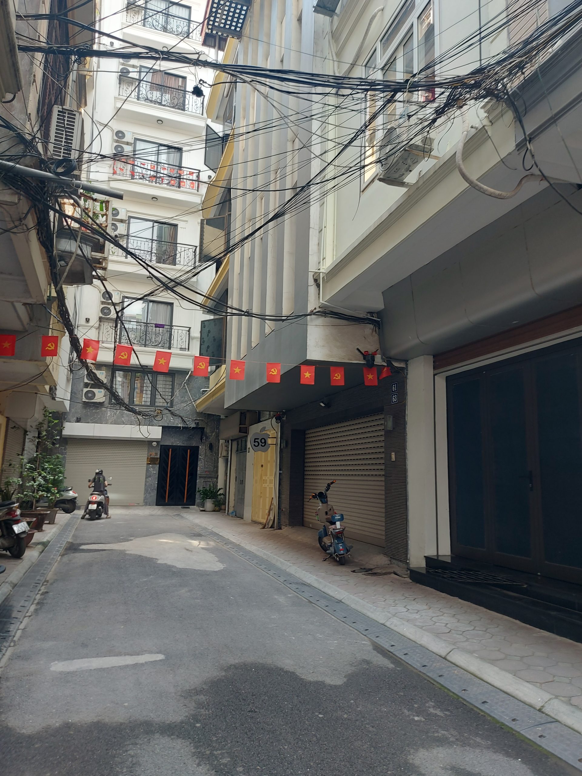 BÁN NHÀ PHỐ ĐỘI NHÂN – BA ĐÌNH – THANG MÁY – NGÕ Ô TÔ KINH DOANH - DIỆN TÍCH RỘNG - GIÁ 16.7 TỶ ,,