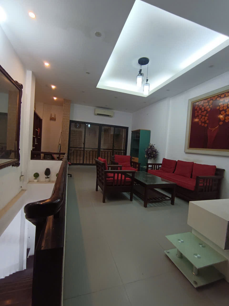 KHU VỰC CỰC HIẾM NHÀ BÁN - LÕI BÁN ĐẢO QUẢNG AN - TÂY HỒ. HÀNG XÓM BẦU KIÊN- TÂY NHIỀU HƠN TA. 30M RA MP QUẢNG AN. 50M RA HỒ TÂY. 40M RA PHỦ TÂY HỒ. NGÕ THÔNG