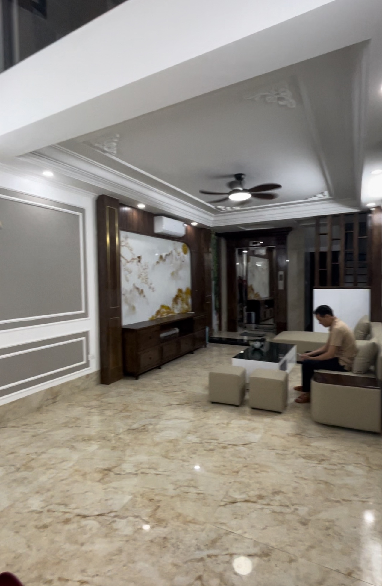 BÁN NHÀ PHỐ DỐC THỌ LÃO-HAI BÀ TRƯNG-THANG MÁY-FULL NỘI THẤT CAO CẤP-GẦN HỒ HƯƠNG VIÊN-GẦN TRƯỜNG HỌC CÁC CẤP