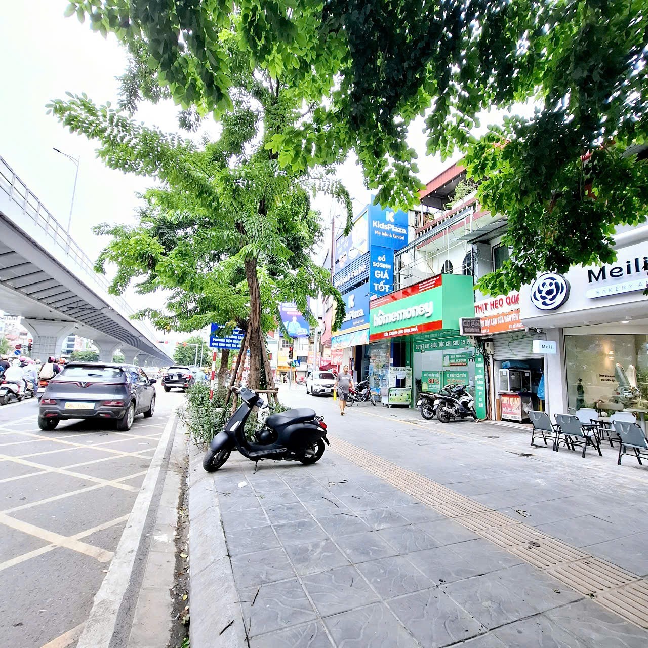 BÁN NHÀ MẶT PHỐ LỚN-KINH DOANH BẤT CHẤP-VỈA HÈ 10M-VỊ TRÍ ĐẸP NHẤT PHỐ-NGAY NGÃ TƯ BẠCH MAI-XÂY BUILDING 7 TẦNG THANG MÁY THÌ QUÁ ĐỈNH