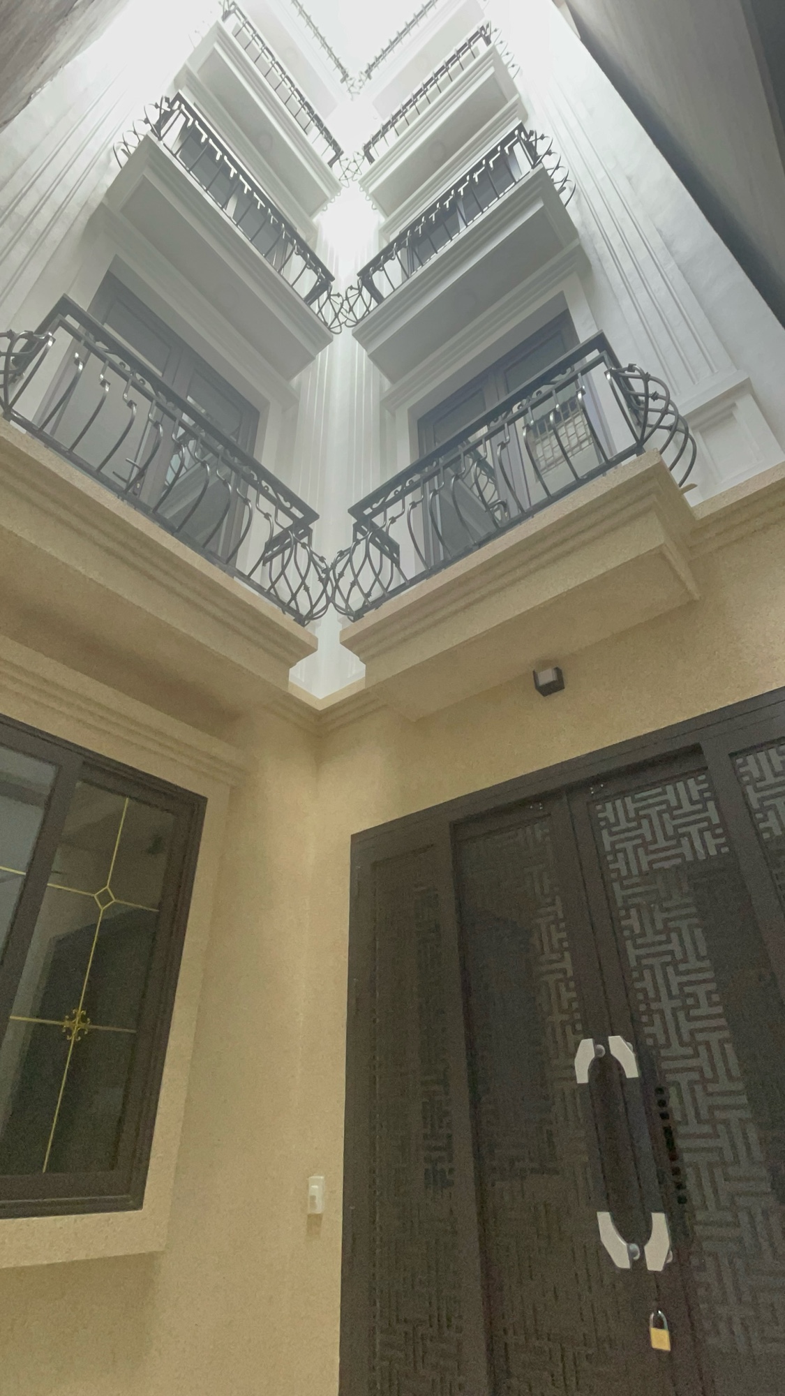 Bán nhà An Dương Vương-Phú Thượng-liền kề Ciputra Hanoi International City -khu dân trí cao Nhà xây mới-thiết kế hiện đại-có thang máy-Khu vực