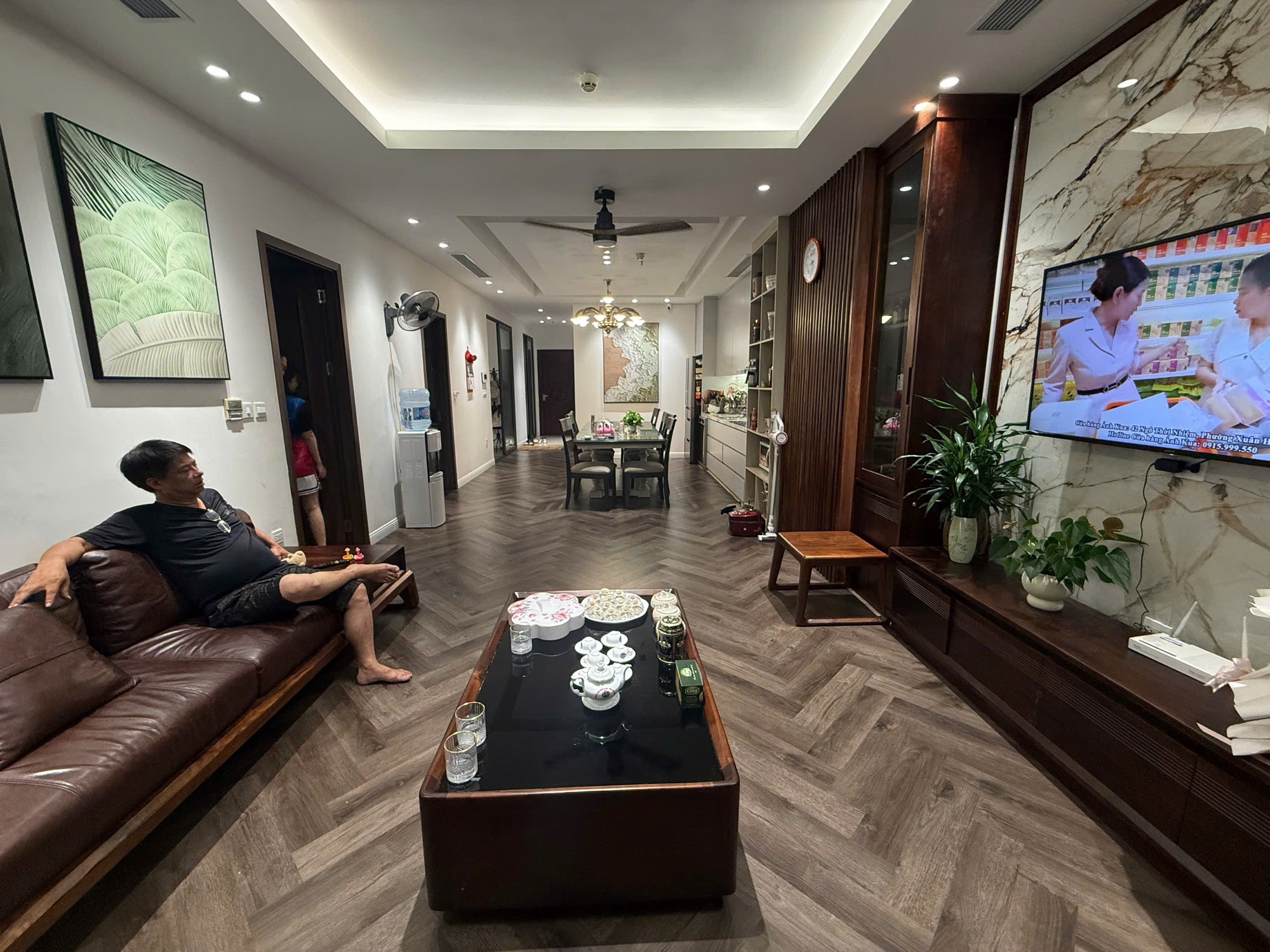BÁN CĂN HỘ CAO CẤP ROYAL CITY, TOÀ R2B HIẾM NHÀ BÁN GẦN SÂN TENNIS-131M-4THANG MÁY