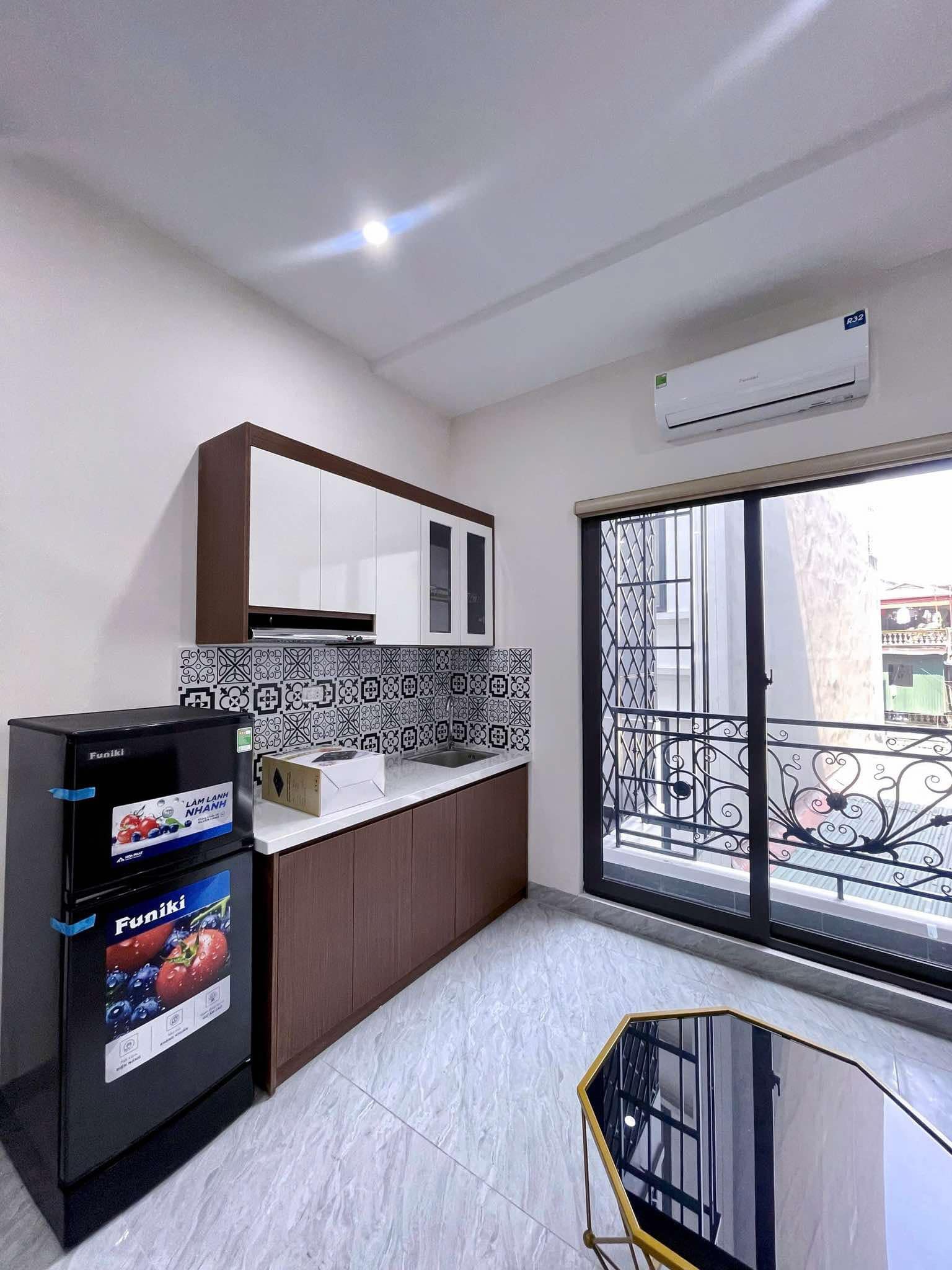 BÁN NHÀ 7 TẦNG THANG MÁY- GÀ ĐẺ TRỨNG VÀNG-20m RA PHỐ- 17 PHÒNG, DOANH THU 100tr/ THÁNG -LÔ GÓC 3 THOÁNG, CỰC VIP.