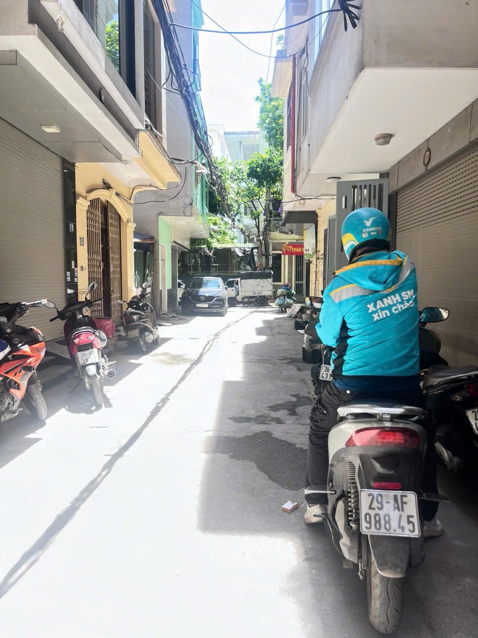 BÁN SIÊU PHẨM PHÂN LÔ VIP NHẤT PHỐ CẦU GIẤY-Ô TÔ VÀO NHÀ-THANG MÁY-KINH DOANH ĐỈNH CAO
