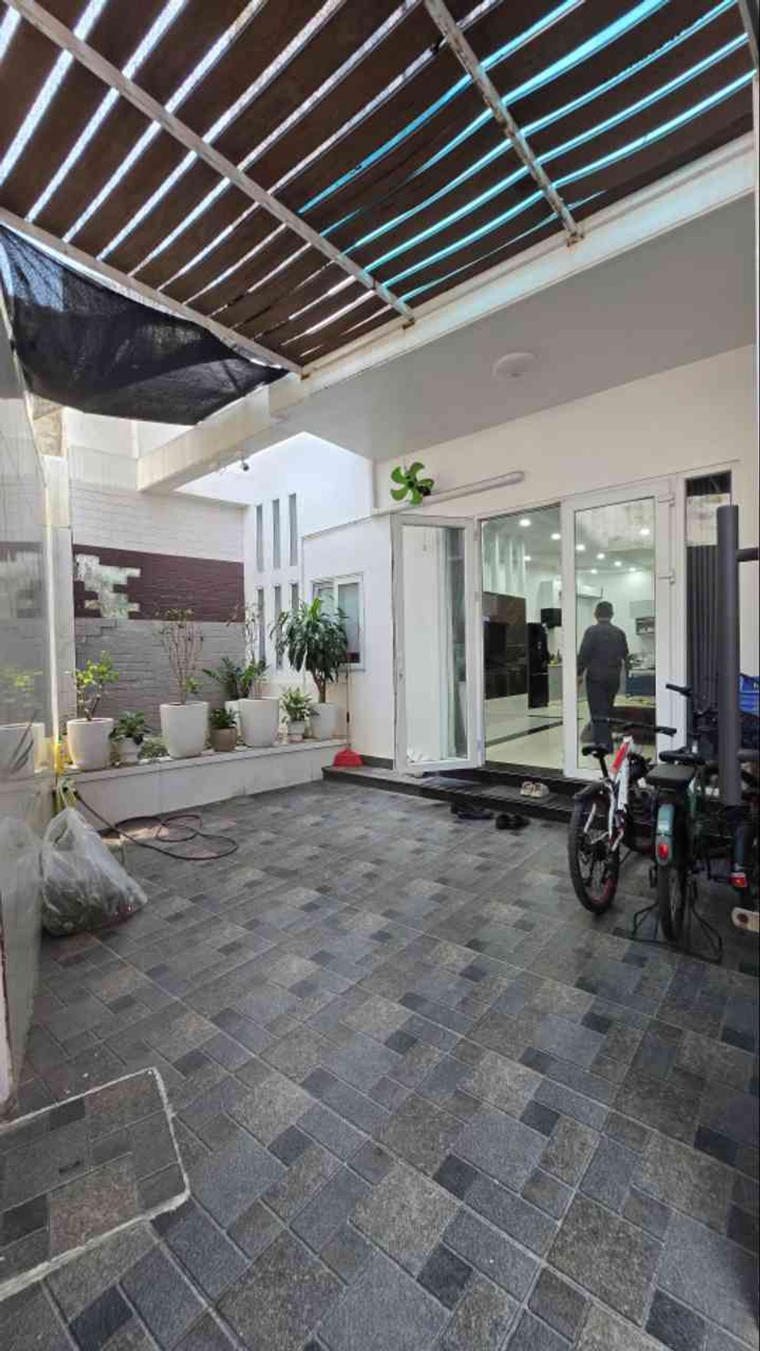 Nhà phố Lê Lợi - 77,5m² x 4 tầng, vị trí trung tâm, không gian sống yên tĩnh.