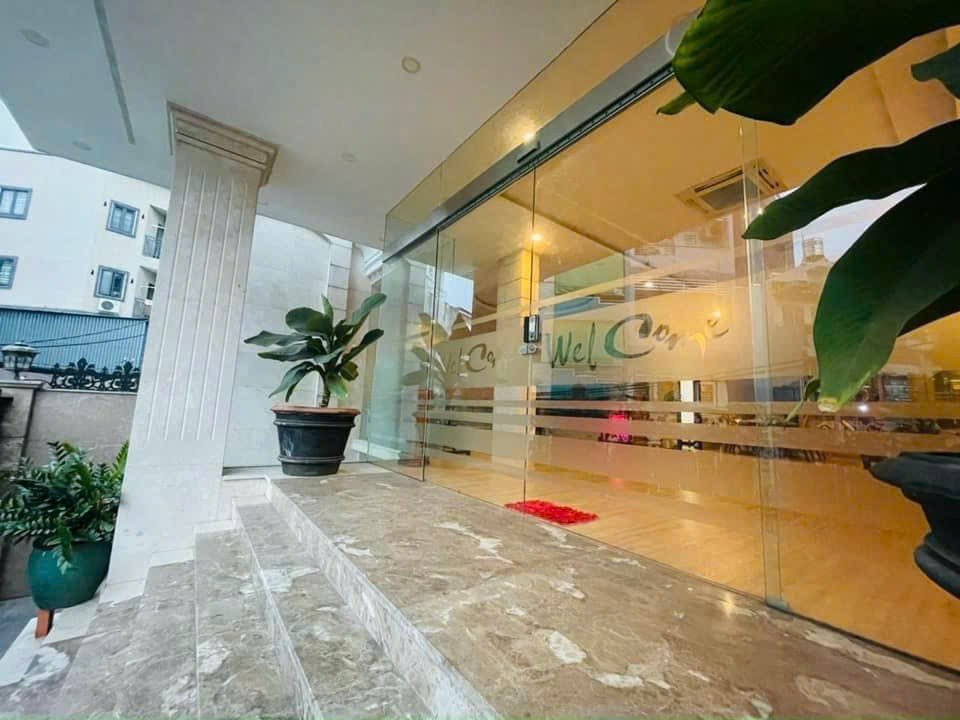 Nhà Quận 3, Hẻm Xe Hơi Tránh Nhau, Sát Coopmart Nhiêu Lộc, thu nhập 1,8 tỷ/ năm.