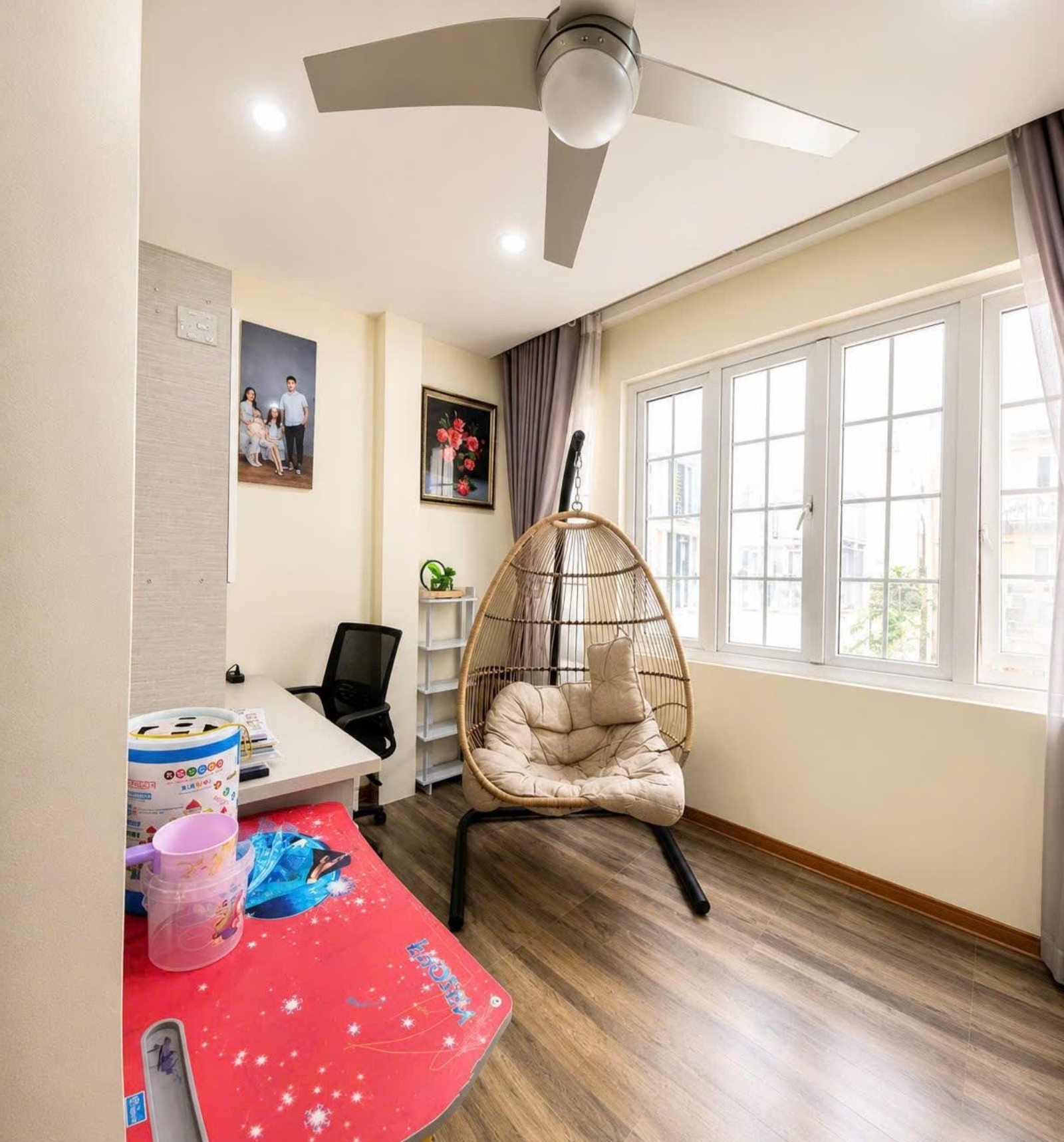 HÀN THUYÊN – NHÀ ĐẸP 35m² 5 TẦNG, GẦN PHỐ, VỪA Ở YÊN TĨNH VỪA CÓ DÒNG TIỀN