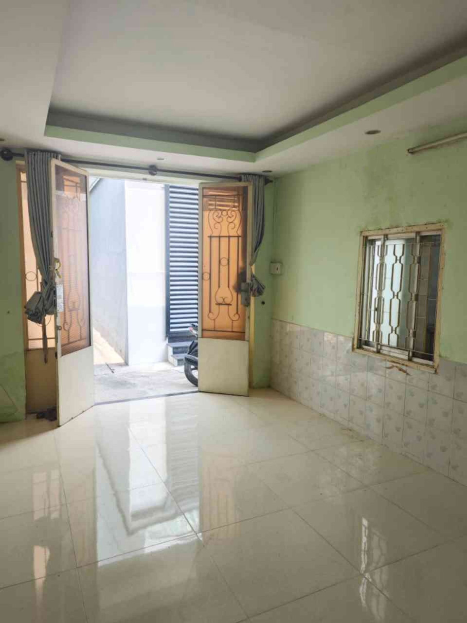 D2415* Nhà Gò Vấp diện tích KHỦNG - Giá nhỏ bất ngờ!