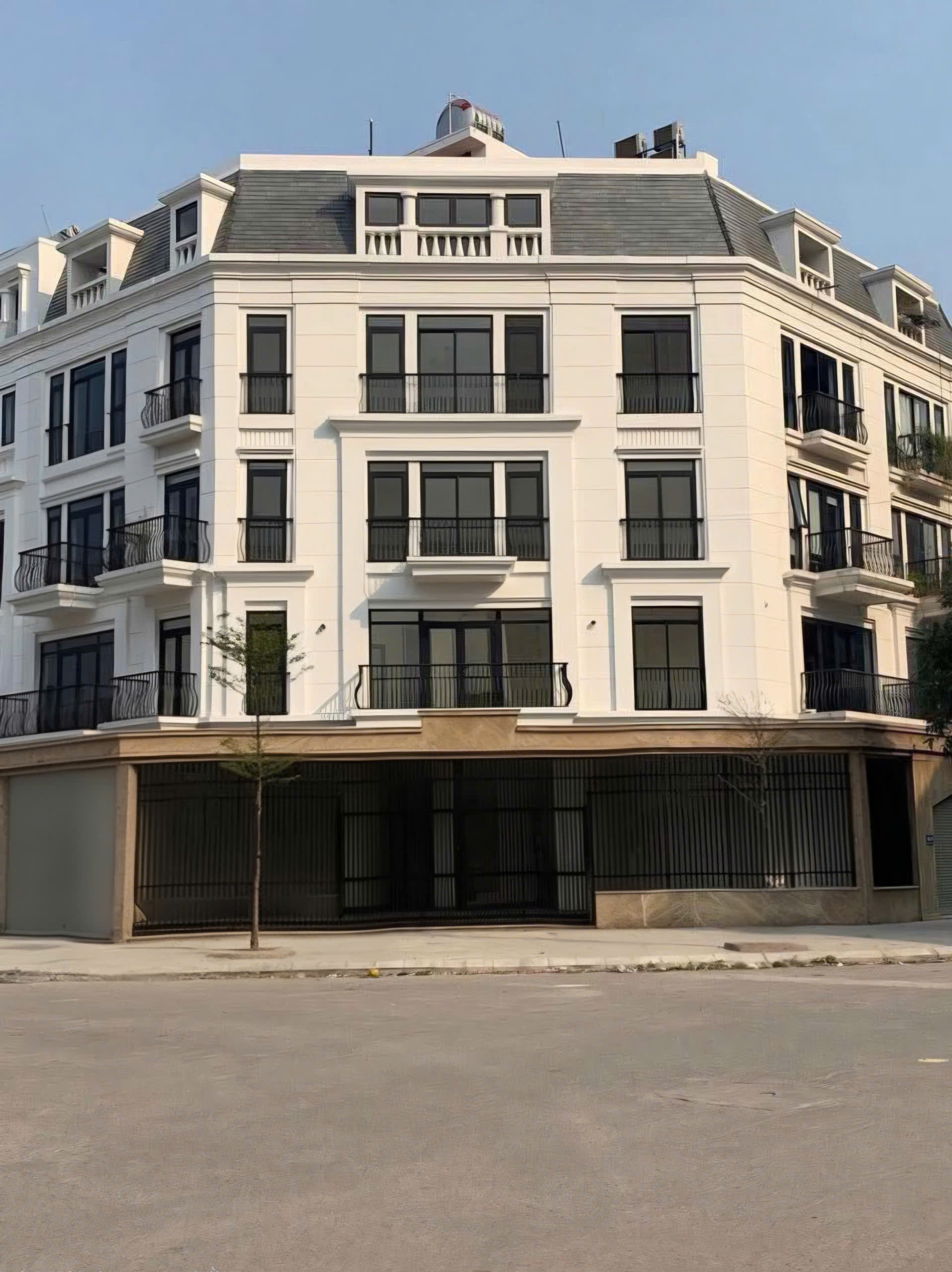 Cho thuê nhà, Thái Hà, Tây Sơn, Láng Hạ, THANG MÁY; 127m2* 5T -35 tr