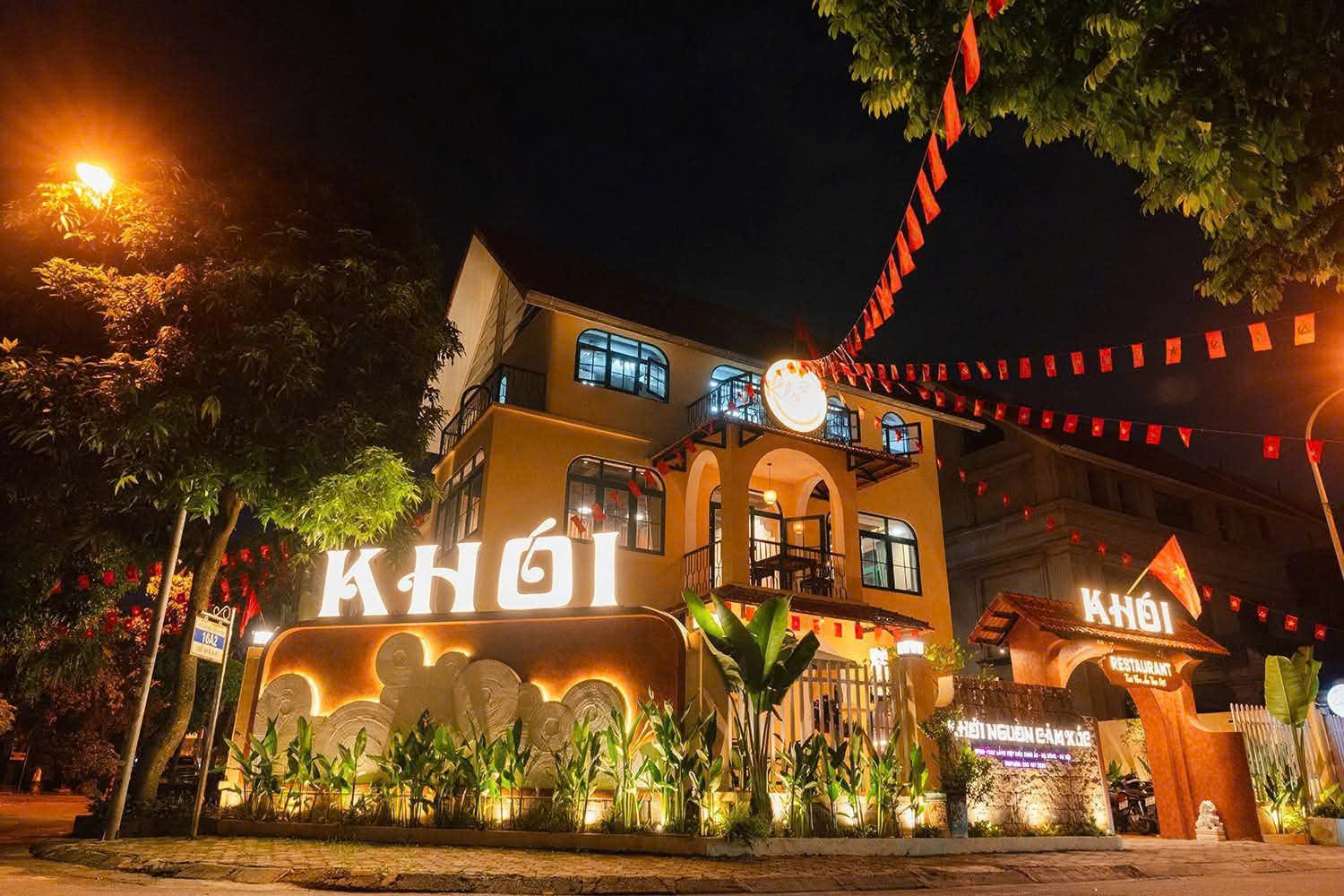 CHO THUÊ NHÀ PHỐ NGUYỄN VĂN LỘC VŨ TRỌNG KHÁNH HÀ ĐÔNG Diện tích: 160m x 3 tầng Mặt tiền: 14m