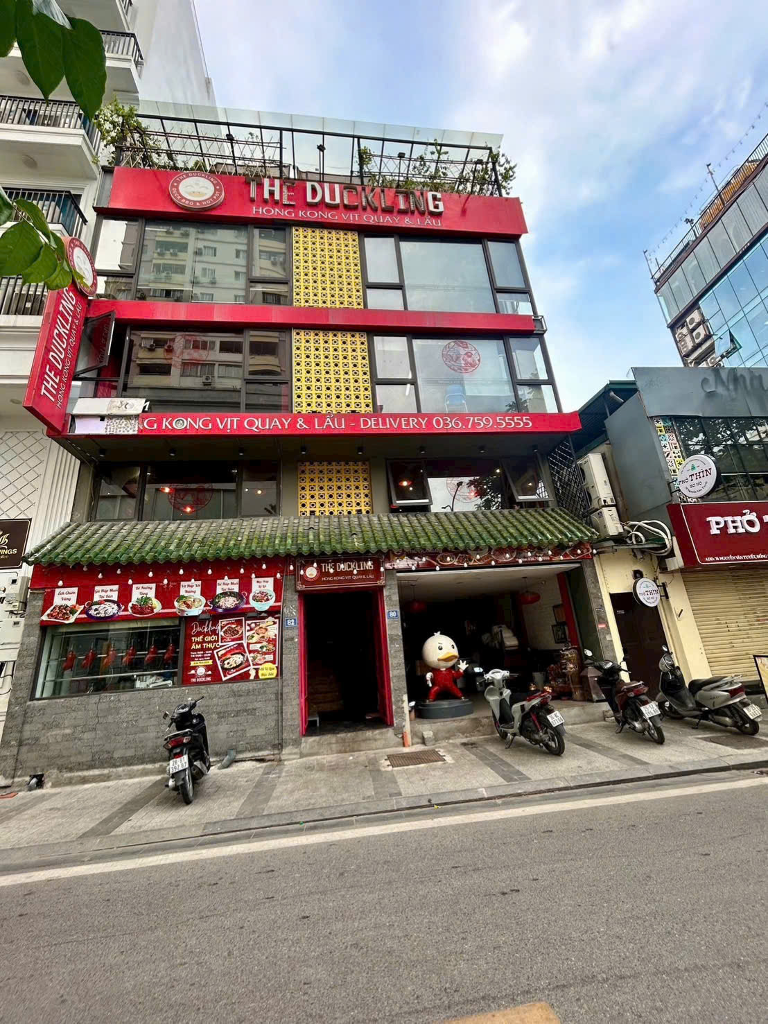 CHO THUÊ NHÀ NGUYỄN VĂN LỘC MỘ LAO HÀ ĐÔNG Diện tích: 150m x 4 tầng Mặt tiền: 14m