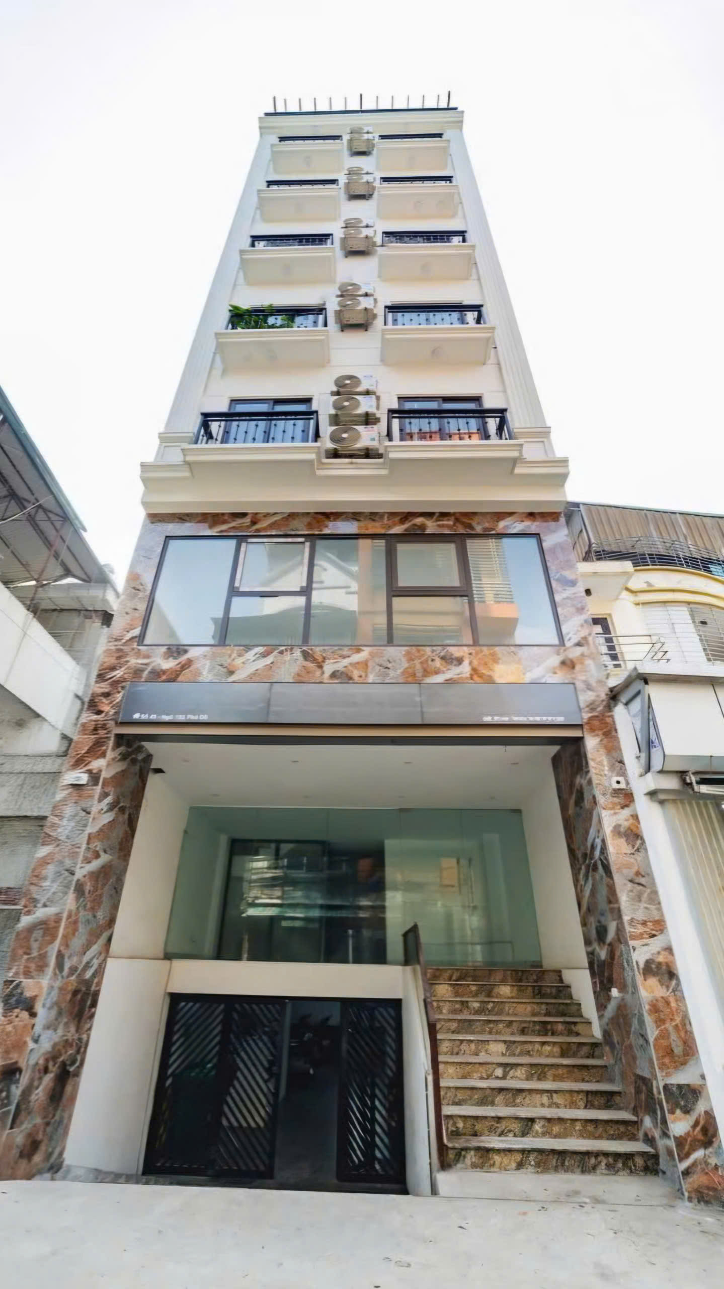 Tôi cho thuê nhà, 159m2- 7T, Linh Lang, Đào Tấn, Phan Kế Bính -62 tr