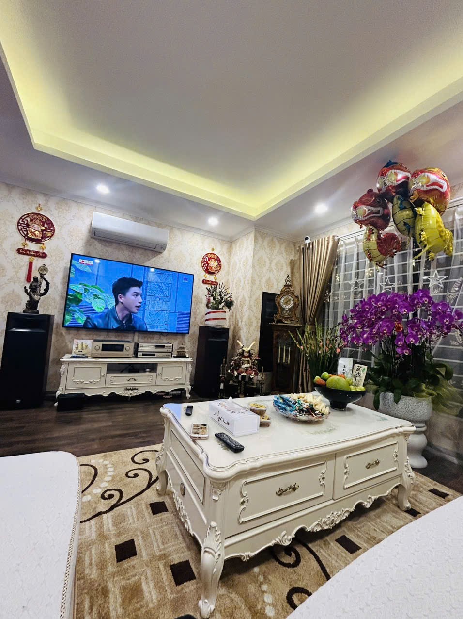 HOÀNG HOA THÁM - LÔ GÓC - 2 THOÁNG - ÔTÔ 7 CHỖ VÀO NHÀ - 7 TẦNG THANG MÁY - GẦN PHỐ - KINH DOANH - 50M² 28 TỈ....