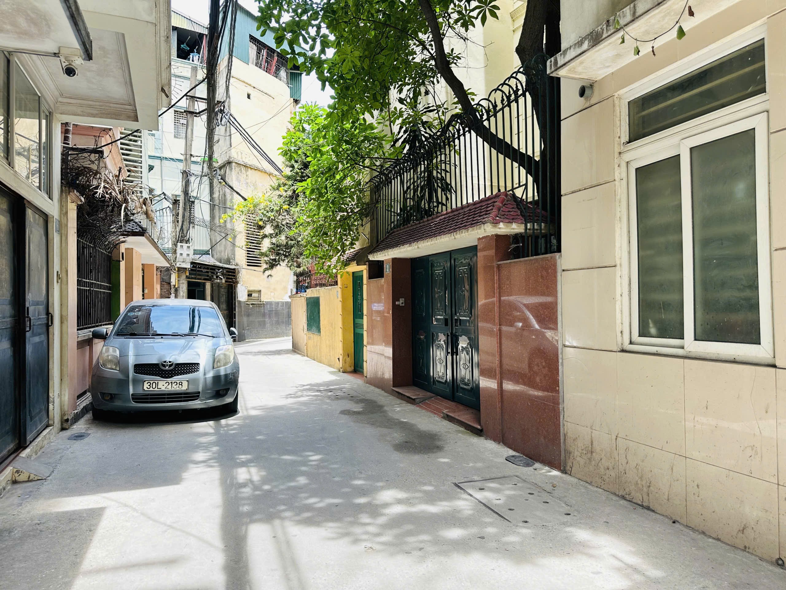 TÔN THẤT TÙNG - NHÀ ĐẸP - 2 THOÁNG - Ô TÔ - 7 TẦNG THANG MÁY - KINH DOANH - DÒNG TIỀN - 90M² 28 TỈ...