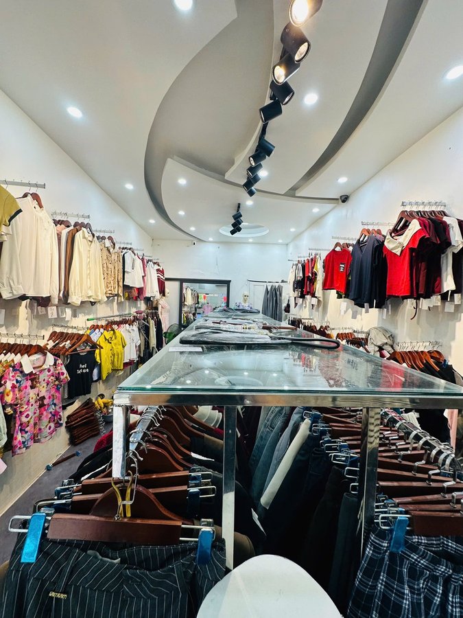 Bán Nhà Mặt Phố. 1 Mặt Ngõ Nghĩa Tân. Cầu Giấy. Ô Tô. DT 54m2. MT 3.7m. Giá 24.8 Tỷ.