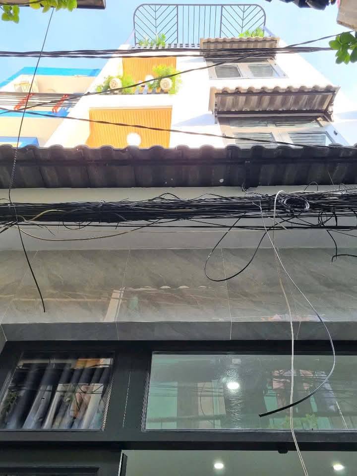 Bán nhà 4 Tầng Sát Mặt Tiền Lê Văn Sỹ, 7 không gian sống. ở hoặc khai thác cực tốt, dưới 13 tỷ.