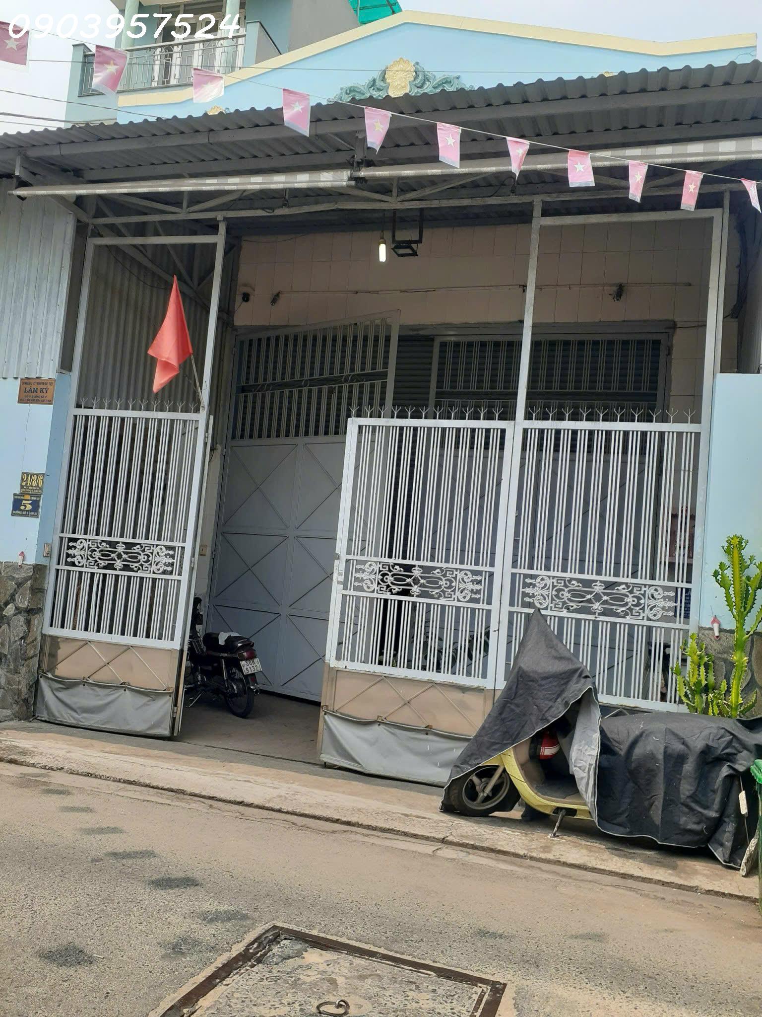 Bán hoặc cho thuê nhà cấp 4 đường Mã Lò, P. Bình Hưng Hòa A, Q. Bình Tân, DT 240m2