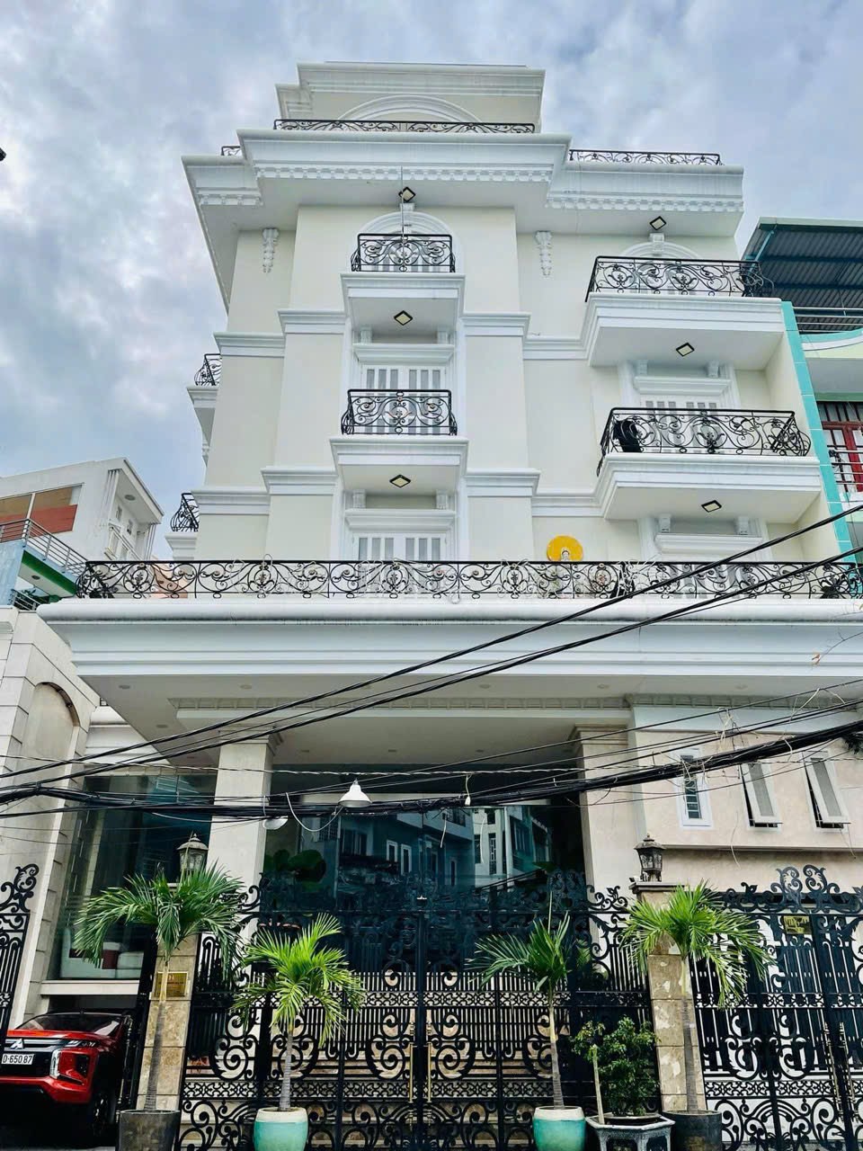 SIÊU PHẨM CĂN HỘ DỊCH VỤ TRUNG TÂM QUẬN 3, HCM