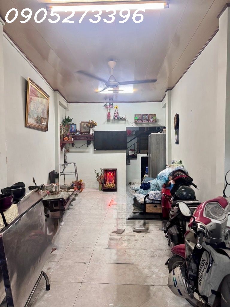 NHÀ CHÍNH CHỦ LÂU NĂM 2 TẦNG- GẦN HÀNG XANH- HẼM BA GÁC RỘNG RÃI 40M2 -NỞ HẬU- KẾ BÊN CÁC TRƯỜNG ĐẠI HỌC- GIÁ 4.7 TỶ