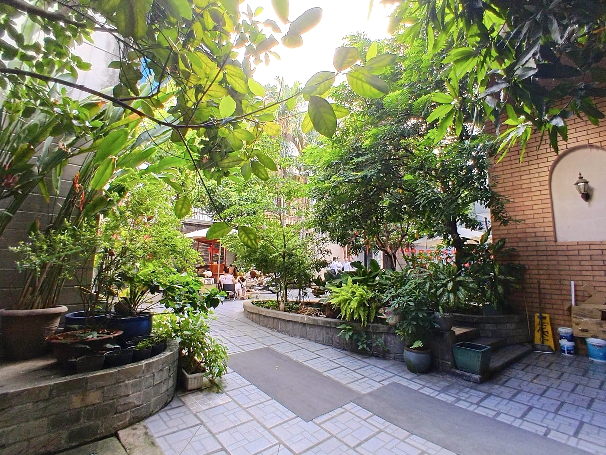 QUỸ ĐẤT HIẾM TRUNG TÂM QUẬN TÂN BÌNH – LÔ GÓC 2 MẶT TIỀN ÚT TỊCH – 600m² FULL THỔ CƯ
