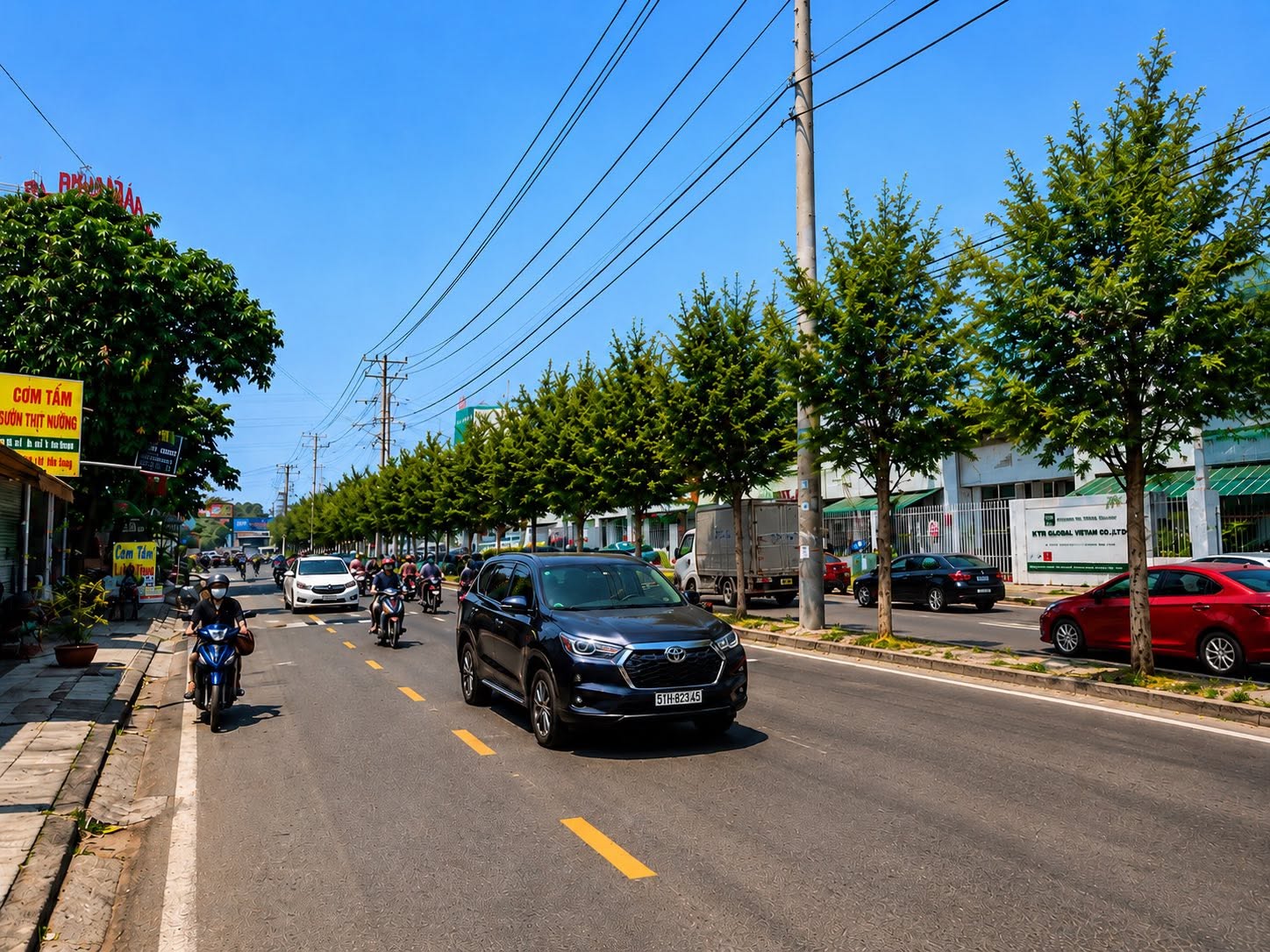 CHỈ 8.3 TỶ – NHÀ 2 MẶT TIỀN ĐƯỜNG 30M VÀ 6M – NGAY LÊ TRỌNG TẤN – GIÁ TRỊ KHAI THÁC CAO