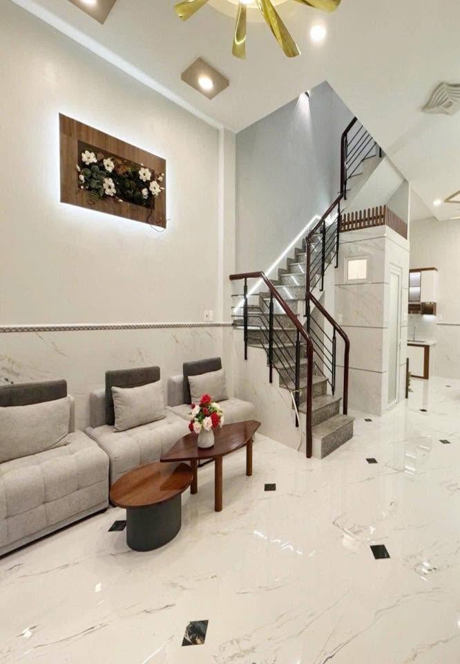 BÁN NHÀ MIẾU ĐẦM 37M2, 6 TẦNG, NHÀ MỚI ĐẸP, SÁT MARRIOTT, 100M RA Ô TÔ, NHỈNH 7 TỶ