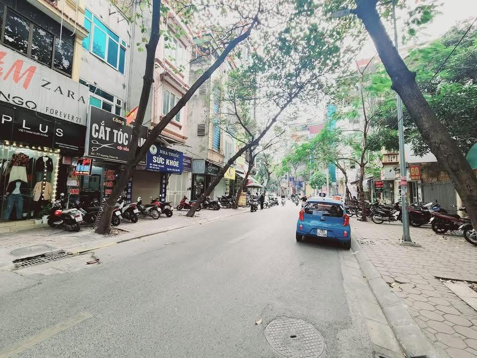 CHƯA ĐẾN 350TR/M2 TÒA VĂN PHÒNG MẶT PHỐ HOÀNG VĂN THÁI – 9 TẦNG THANG MÁY – FULL KHÁCH THUÊ – DÒNG TIỀN ỔN ĐỊNH