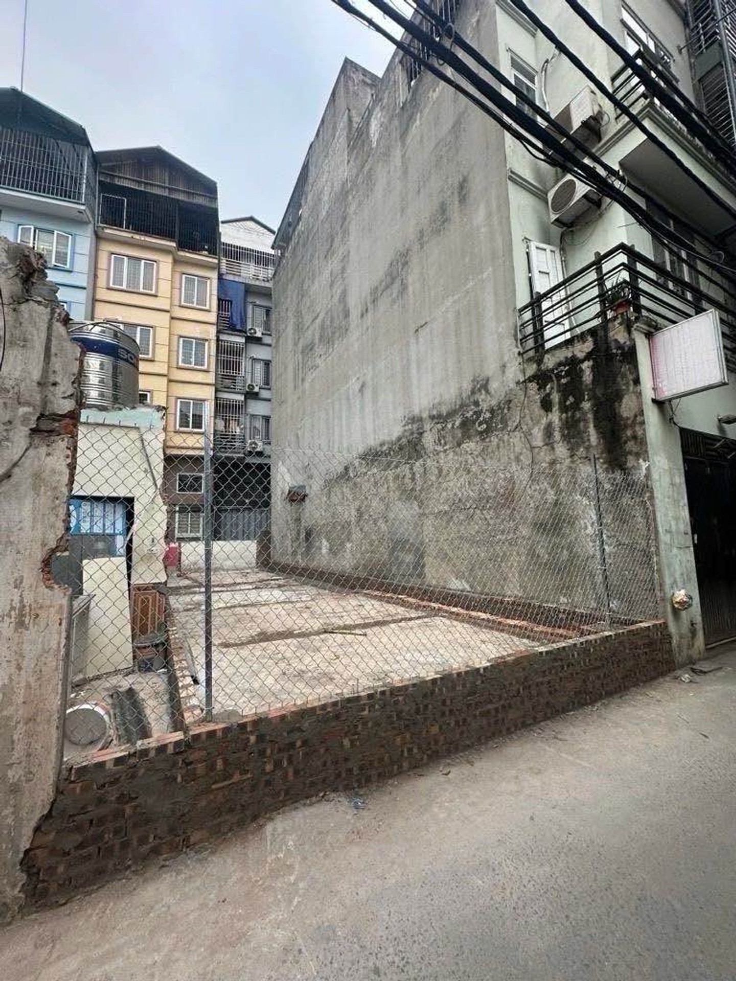 Tin thật - Bồ Đề Long Biên 11 tỷ 50M, Ngõ ô tô,gần hồ - Sổ đỏ