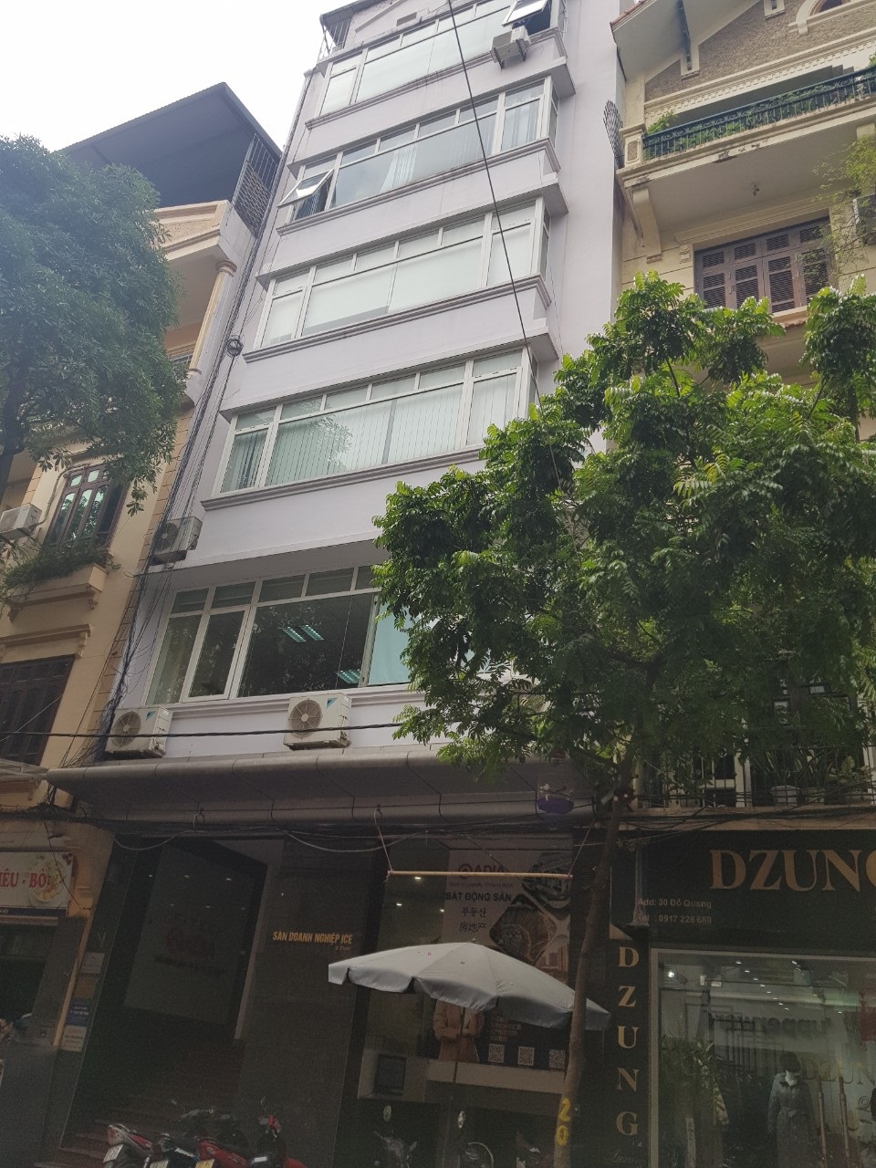 Bán nhà 8 tầng mặt phố Đỗ Quang Cầu Giấy 35 tỷ. Thang máy xin